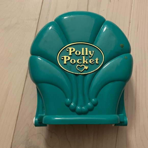 VINTAGE POLLY POCKET DOLL HOUSE - Picture 2 of 2